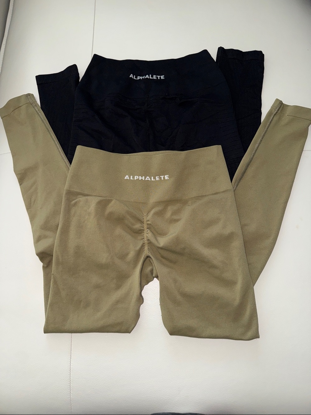 Alphalete Seamless Performance Joggers